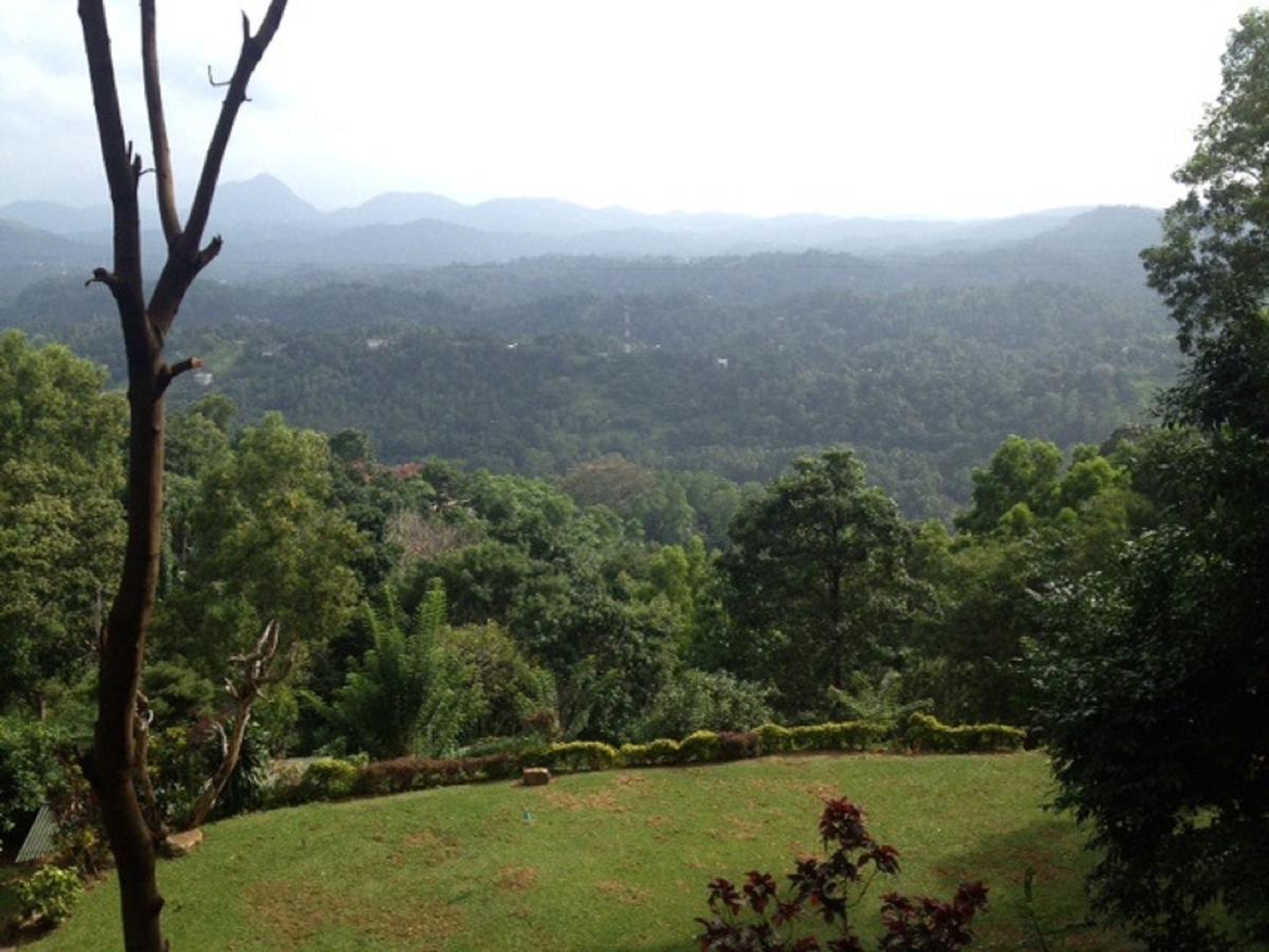 Mowbrey House Hotel Kandy Exterior foto